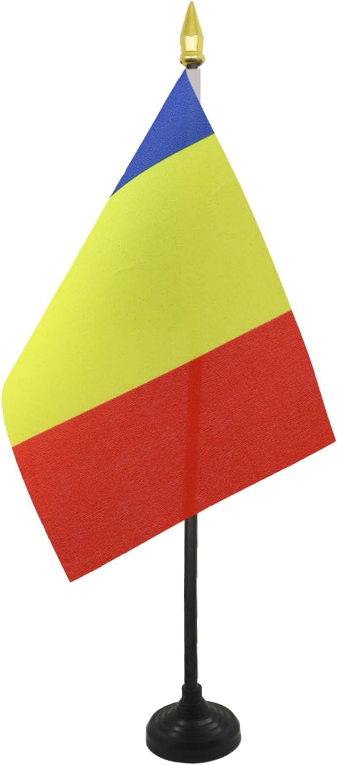 AZ FLAG - Romania Table Flag 4'' x 6'' - Romanian Mini Desk Flag 100% Polyester 15 x 10 cm - Office Mini Banner with 10'' Pole - Golden Spear