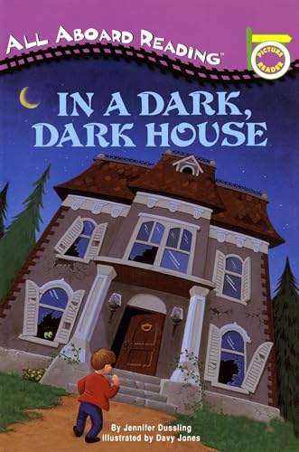 In a Dark, Dark House (All Aboard Reading)