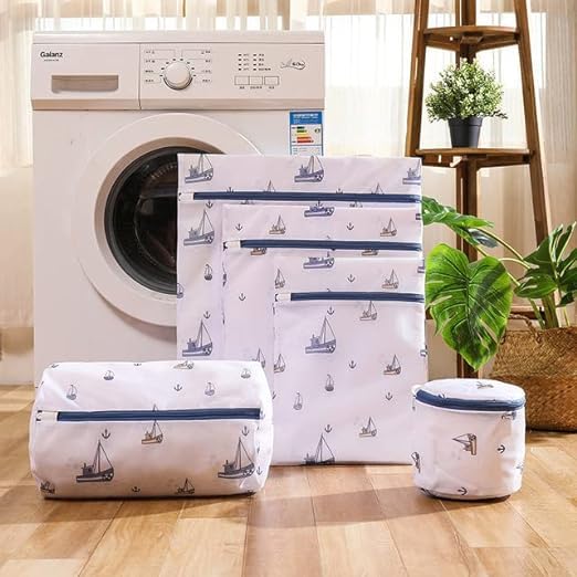 Image of HomeCloud Mesh Laundry Clothes Washing Bag with zip lock for Delicate Clothes, Stockings, Underwear, Bras & Lingerie for Washing Machine| Pack of 5 (Grey)