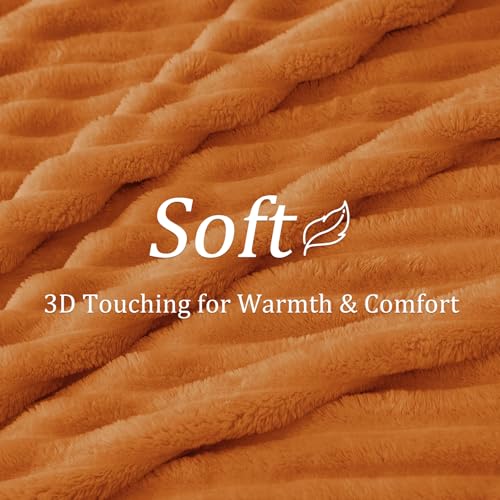BEDELITE Cozy Burnt Orange Fleece Throw Blanket