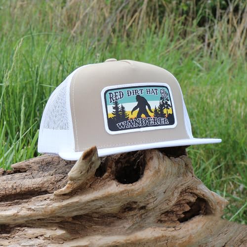 Image of Red Dirt Hat Company Wildlife Adjustable Snapback Hat (US, Alpha, One Size, Wanderer - White /Khaki)