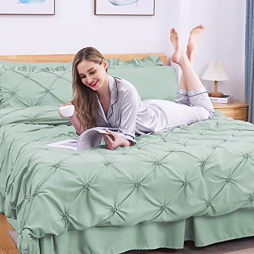 JOLLYVOGUE King Size Comforter Set 7 Pieces, Green Bed in a Bag Comforter Set for Bedroom, Beddding Sets with Comforter, Sheets,Ruffled Shams & Pillowcases