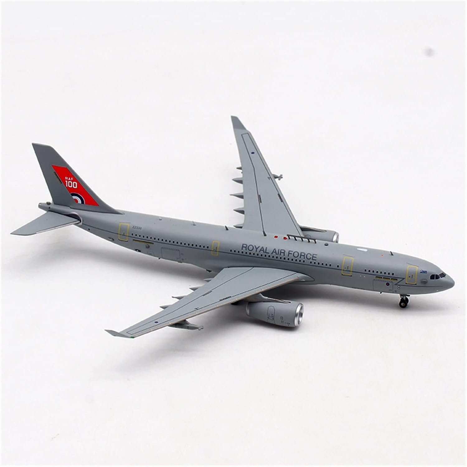 Die Cast Plane 1 400 for A330 Metal Die Cast Alloy Simulation Scale Aircraft Model Finished Ornaments Adult Gifts Finished Metal Airplane