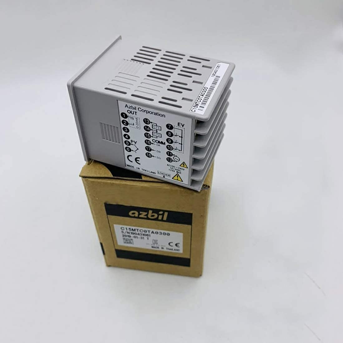 azbil 温調器　C15TC0A0300 新品 azbil 温調器 C15TC0A0300 新品 デジタル指示調節計 SDC 形 C15