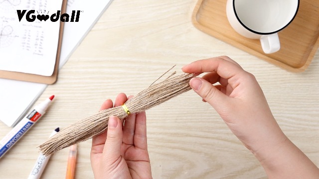 Uxcell Blank Shipping Tags Shipping Tags With Wire Manila Hang Label Tags With Reinforced Eyelet For Inventory Gift Label Light Yellow 4 3 4