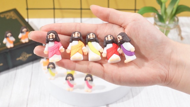 100 Pcs Jesus Figurines - Mini Religious Toys For Easter Egg Stuffers & Teaching
