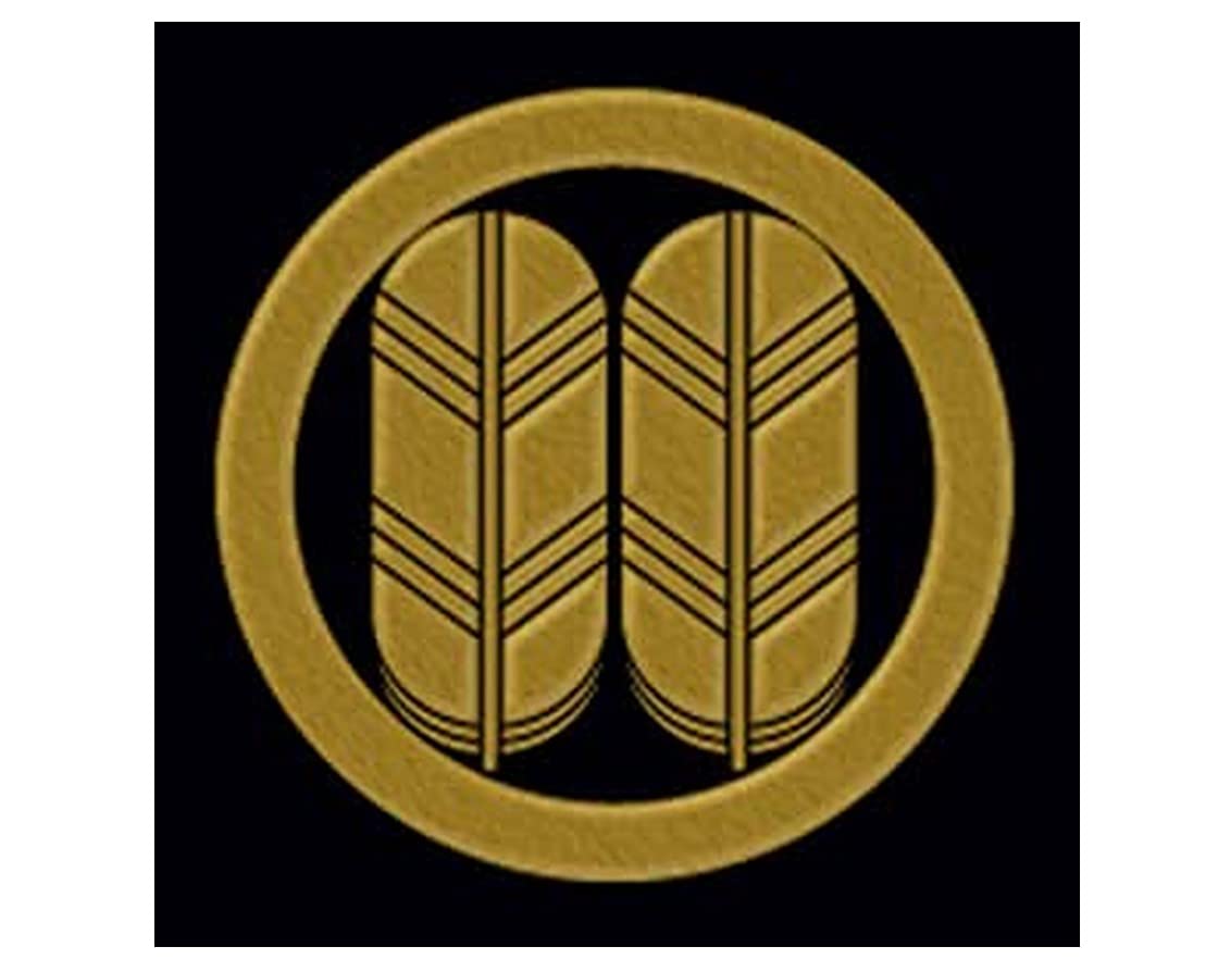 Amazon.co.jp: 一般家紋蒔絵シール 72.丸に並び鷹の羽/GD : 文房具