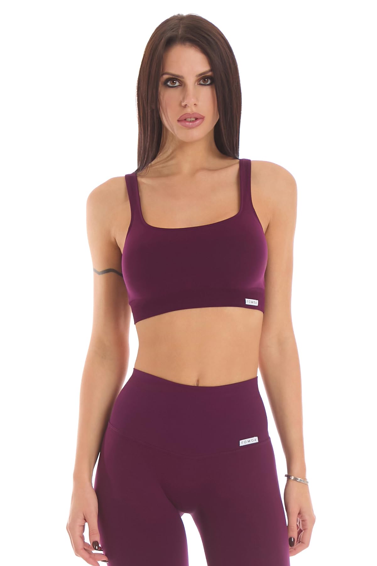 FGM04 Top Gym Fashion Sportivo Donna | Taschine laterali, logo FGM04SPORT sul retro, F.I.R., Oeko-Tex Classe 1, tessuto opaco e 100% Made in Italy.