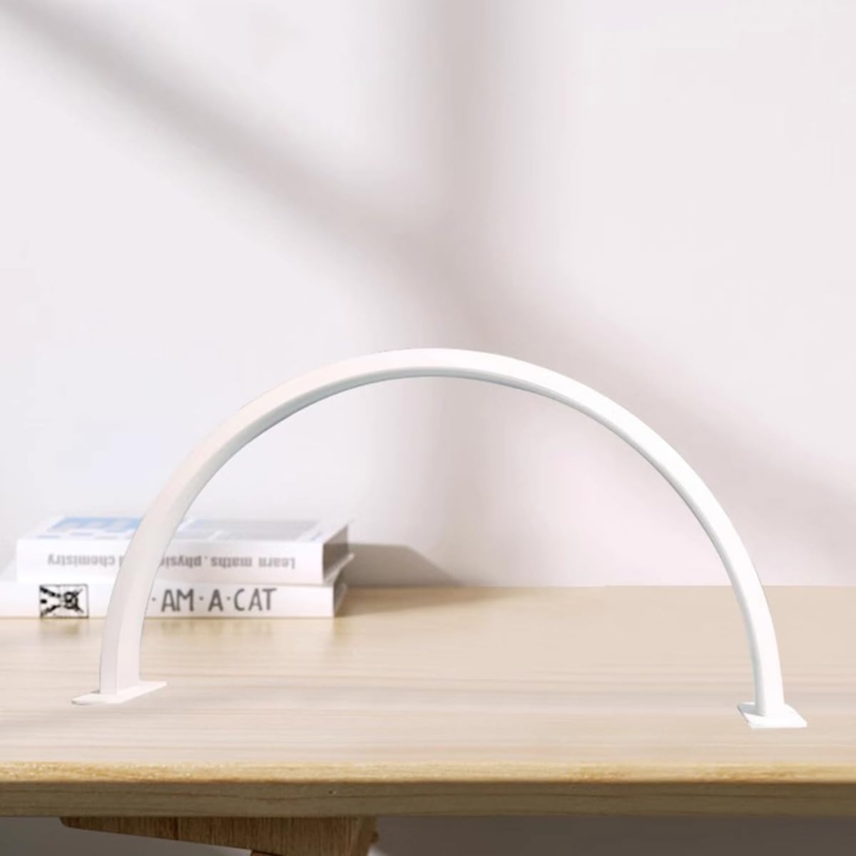 Lampe De Bureau USB Pour Ongles, Lampe En Forme De Demi-lune Pour Tatouage De Cils, De Bureau LED De Bureau Convient Aux Maquilleurs (Blanc)