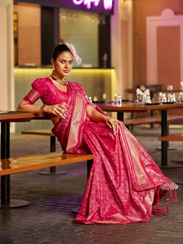 Image of SWORNOF Women's Patola silk saree for Patola festival Wedding silk with rich pallu Design sarees for women with blouse piece
