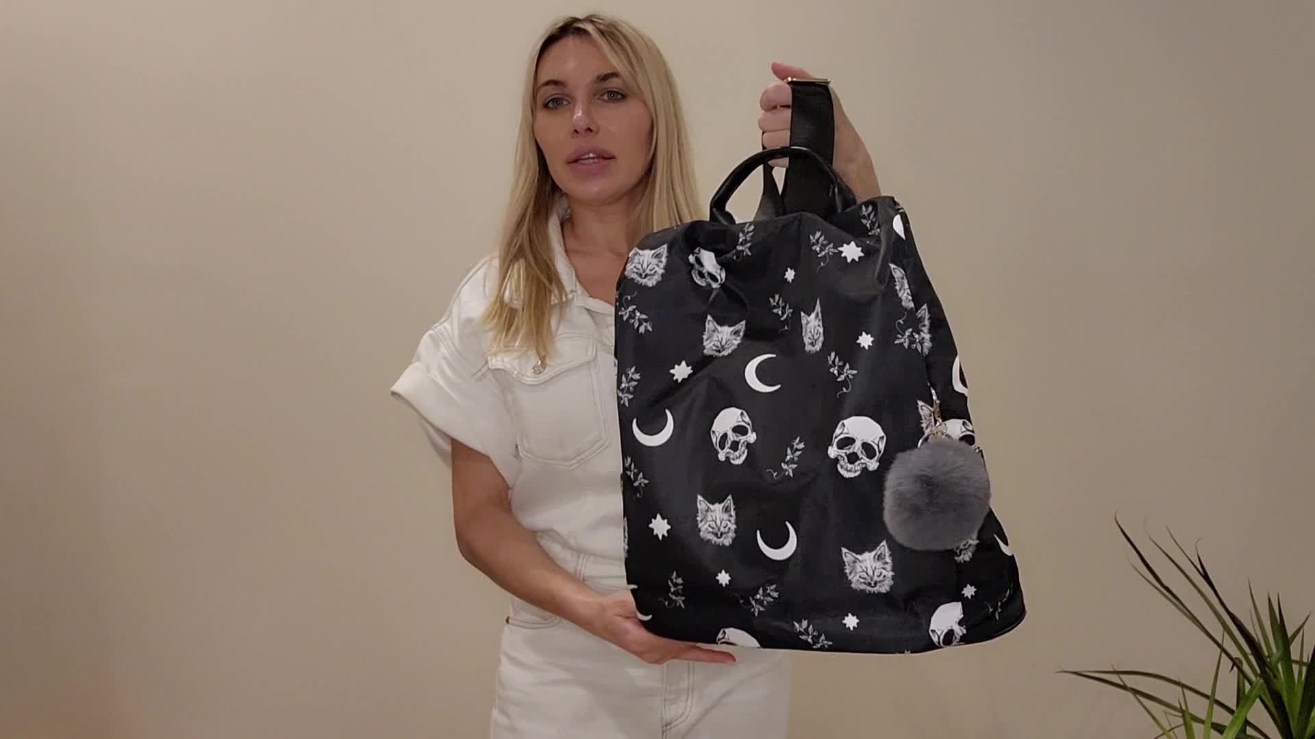 Gothic Skull Cat Backpack Purse Nylon Anti-theft Lightweight Travel Shoulder Amazon.com: Snilety Black Cat Skull Small Backpack Purse  main image 2