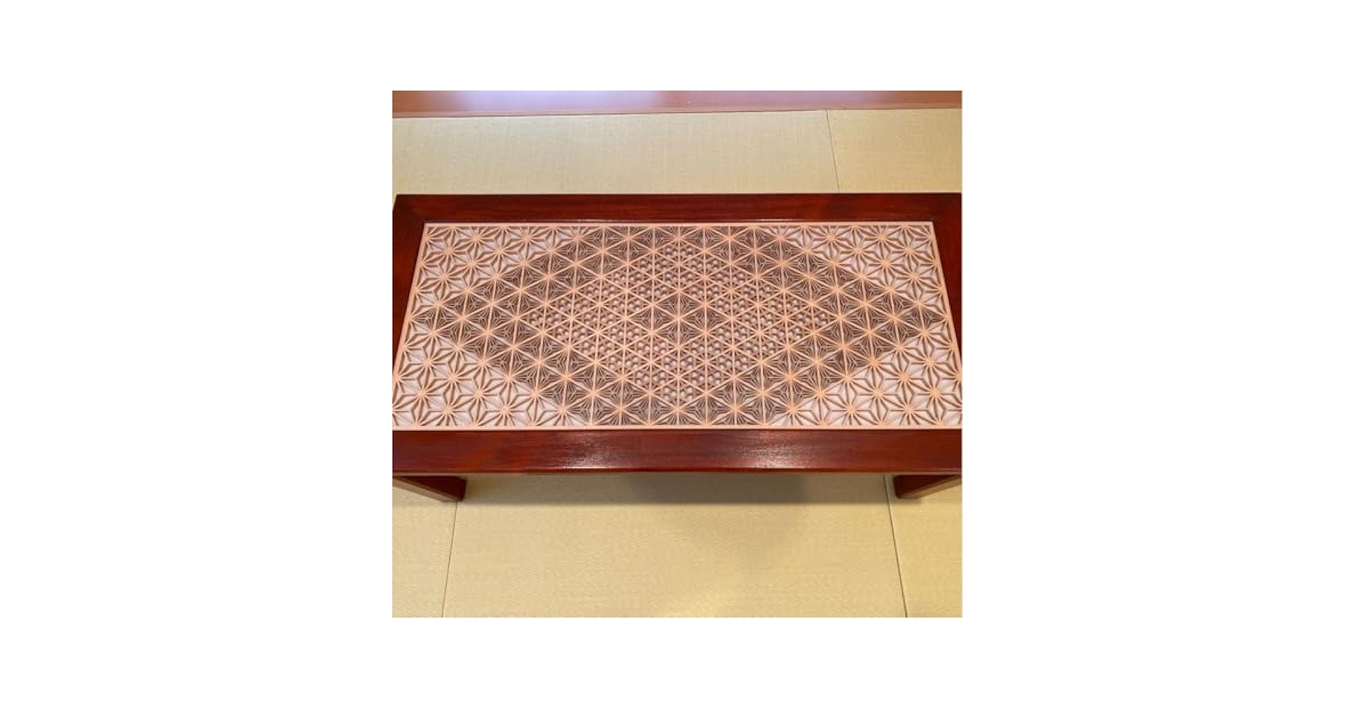 ②組子細工　テーブル　座卓　伝統工芸品 Amazon.co.jp: 組子 組子細工 伝統工芸 座卓 テーブル : ホーム