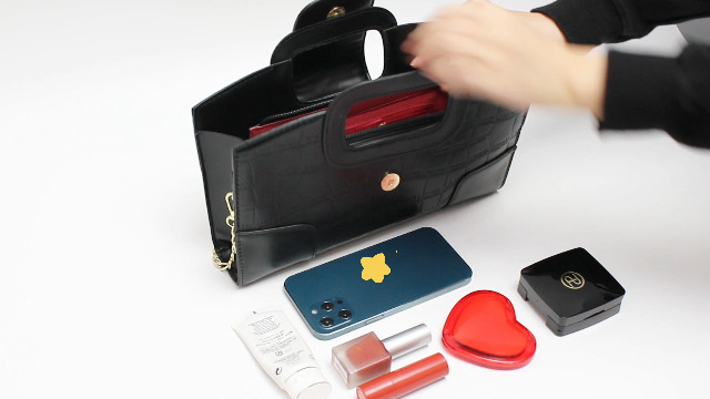Bolso tote para mujer con diseño de cocodrilo, bolso de mano con solapa y asa superior, clutch, bolso cruzado o de hombro miniatura 7