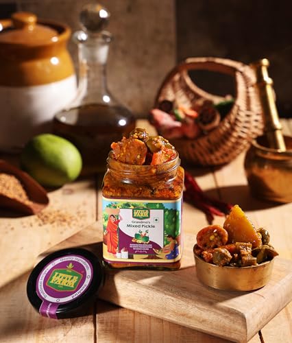 Image of THE LITTLE FARM CO Mixed Pickle 250g In Punjabi Masala, Perfect Blend of Mango, Green Chilli, Lemon, Carrot, Lotus Stem & Ginger, Mix Achar In Cold Pressed Mustard Oil With No Added Colors & Preservatives, Made In Less Oil