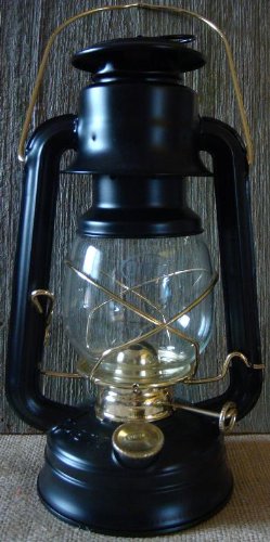 Country Collectible Large Black Barn Lantern to Light the Way. This Large Barn Lantern Brings Back Fond Memories... Carrying the Stool, Pail, and Lantern to the Dairy Barn for Morning Chores... Reflections of Days Gone By. These Authentic Lanterns Have Been Utilized for Decades to Light the Way on the Farms in This Amish Community; They Work so Well, They Are Still the Main Source of Lighting Used