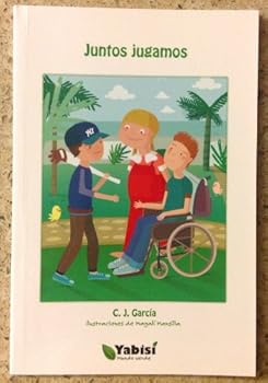 Paperback Juntos Jugamos Book
