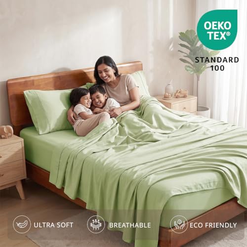 Image of LANE LINEN 100% Organic Cotton Bedsheet for Double Bed King Size - Sea Foam | GOTS Certified, Percale Weave, 108x108 inches, Soft & Breathable, Machine Washable, Includes 2 Pillow Covers