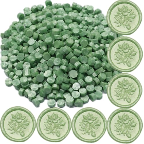 Wax Seal Beads Sage Green, 400Pcs Sealing Wax Beads, Octagon Wax Sealing Beads, Vanilla Green Sealing Wax Beads Set for Wax Seal Stamp, Gift Wrapping, Letter Sealing (Fruit Green)