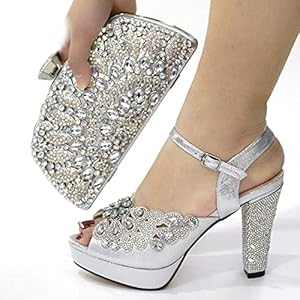 Hoge kwaliteit zilverkleurige Afrikaanse designer schoenen en tas die bij schoenen passen Dames 2021 Nigeriaanse feestpompen