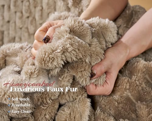 image for VanAcc 53 Inch Upholstered Chaise Lounge, Plush Sleeper Chair with Thr