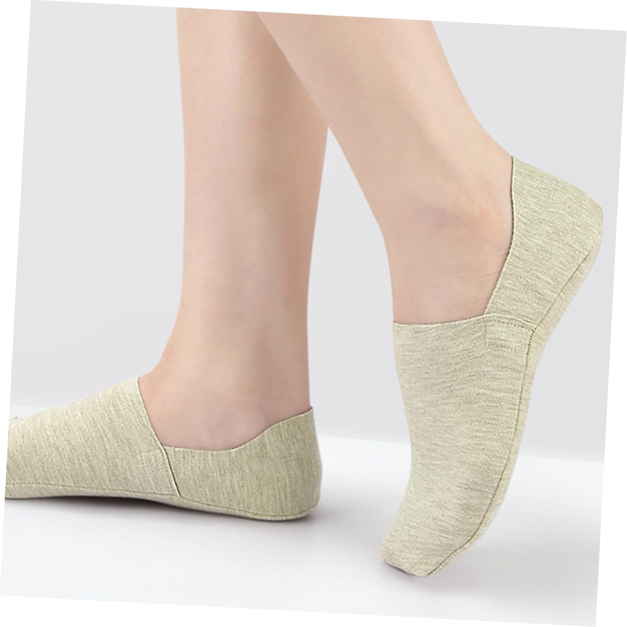 TOVINANNA 3 Pairs Low Cut Socks for Women Comfortable Casual Short Socks Non Slip Heel Soft and Breathable Stylish Colors Light Grey