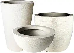 CONJUNTO DE 3 VASOS DECORATIVOS PARA PLANTAS E FLORES 3 MODELOS DIFERENTES GRAFIATO EM POLIETILENO (AREIA)