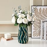 Zoom IMG-1 otartu vaso in ceramica verde Zoom IMG-1 otartu vaso in ceramica verde