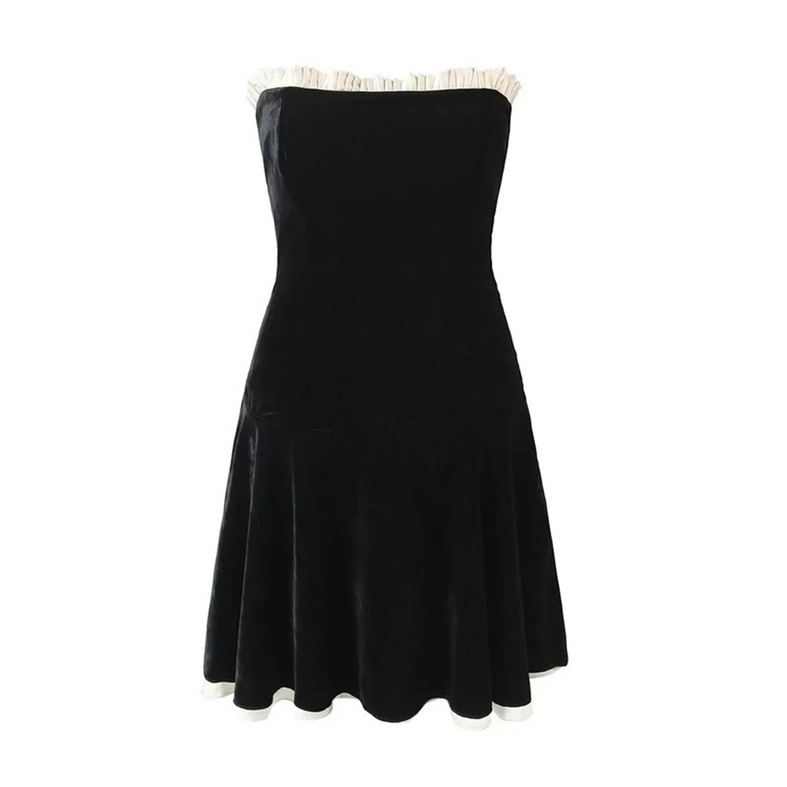 Petite robe pour femme en velours pour vos soirées chic et cocktails citadins
