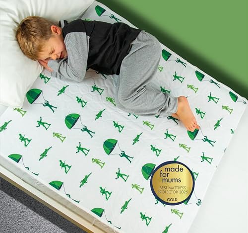 Bedwetz Potty Training Bed Pads | 2 Pack | 100% Waterproof Mattress Protector | Bedwetting Sheets, size fits Single & Toddler Beds | Non Slip Mat with Side Wing Tucks | UK Brand | Soldier