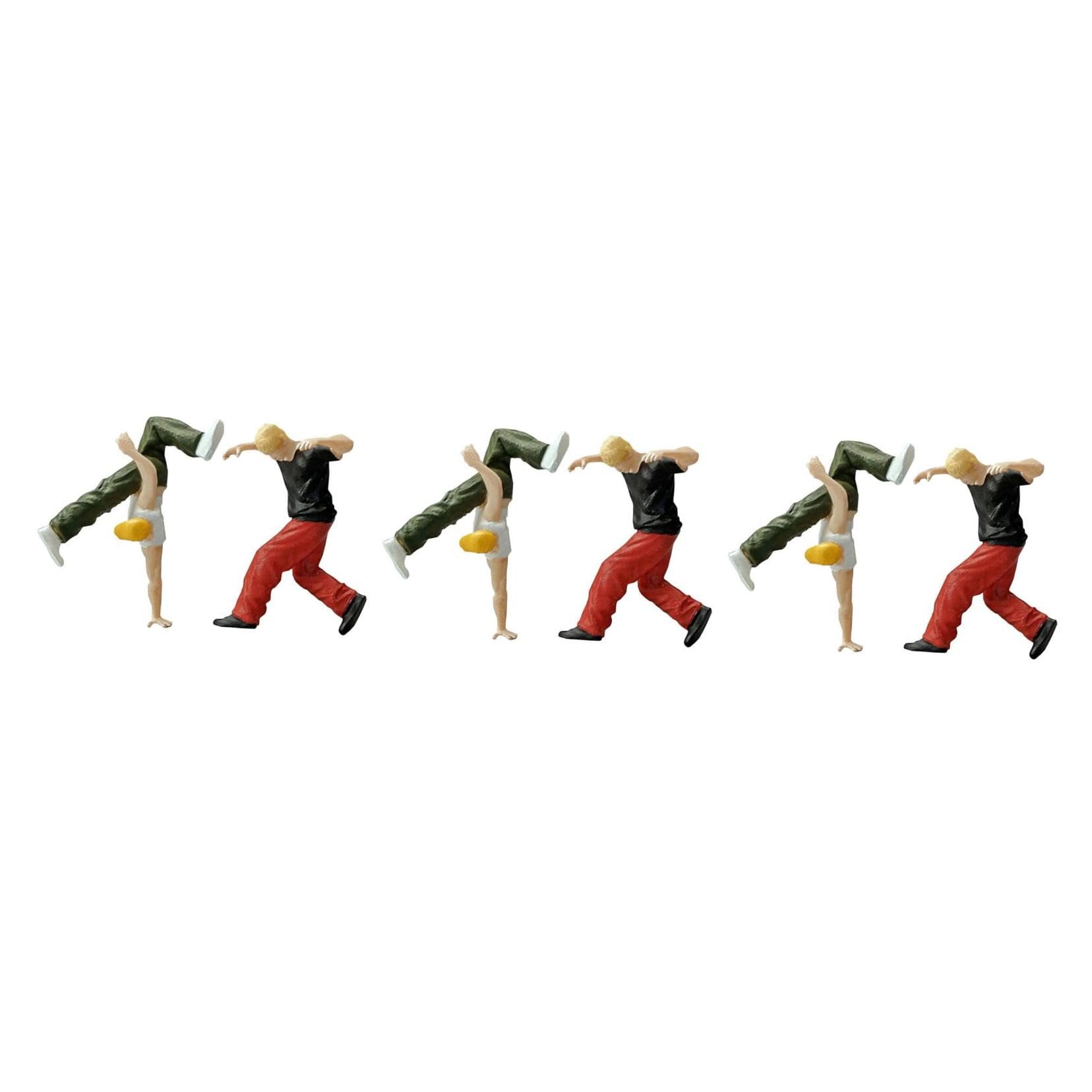 Figurines miniatures de danseurs hiphop en résine pour dynamiser une décoration de table terne
