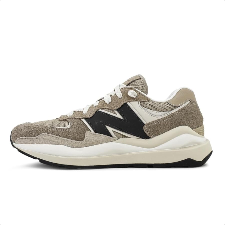 新品未使用Newbalance FuelCellSuperCompElitev4 New Balance TCS NYC Marathon FuelCell SuperComp Elite v4
