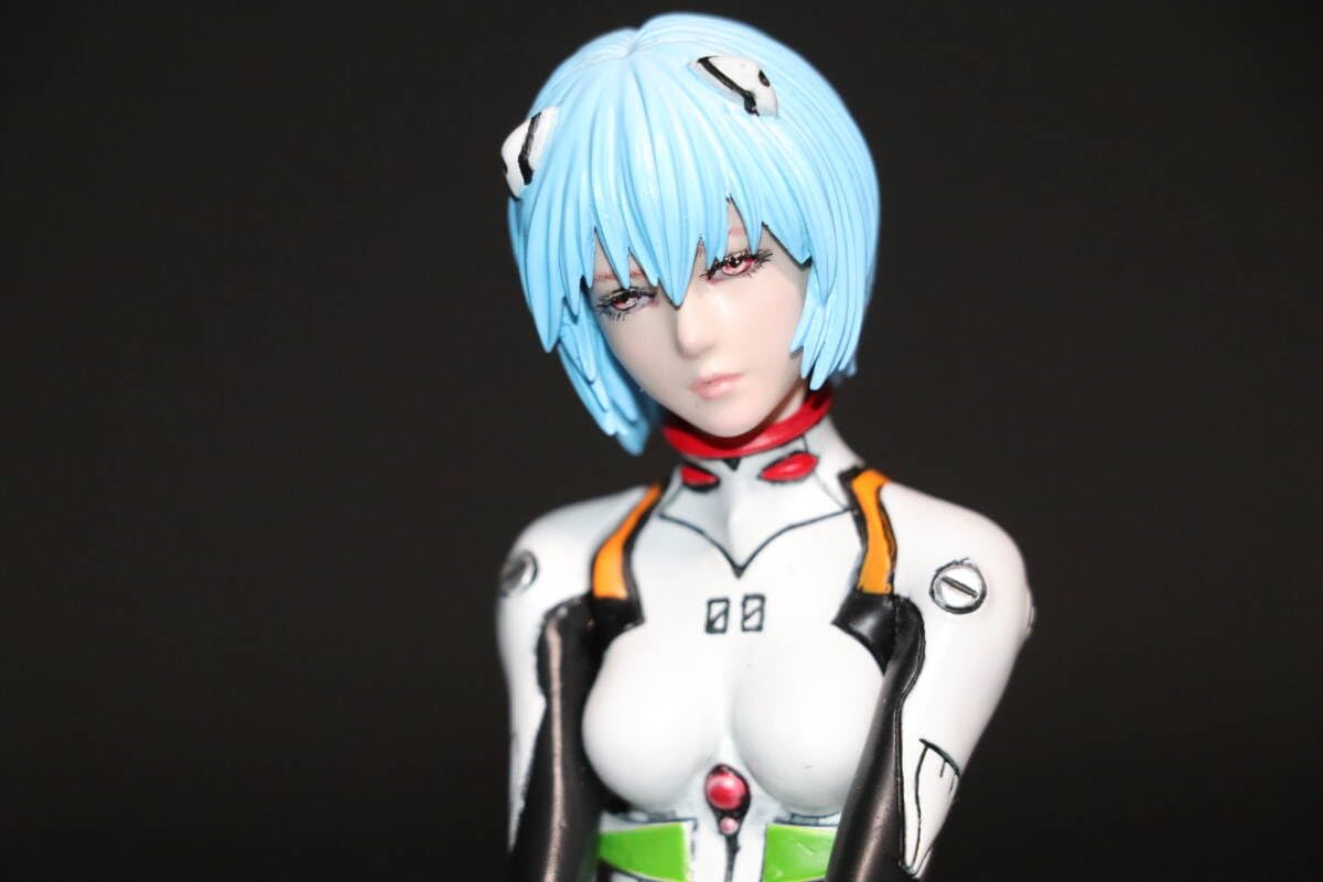 Amazon.co.jp: アトリエイット 綾波レイ 1/8スケール リアルフィギュア