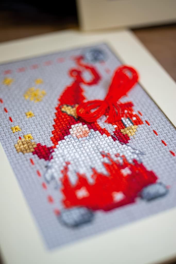 Vervaco Counted Cross Stitch Greeting Card Kit 4.2"X6" 3/Pk-Christmas Gnomes on Aida (14 Count) -V0185078