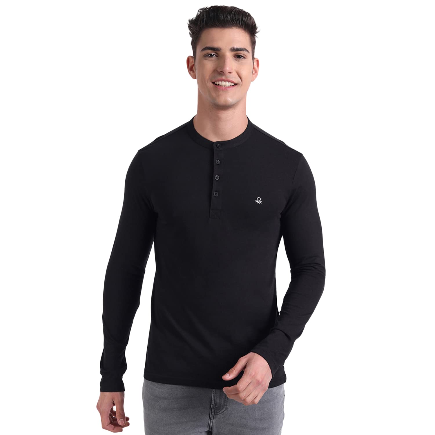 United Colors of BenettonMen's Cotton Slim Fit T-Shirt