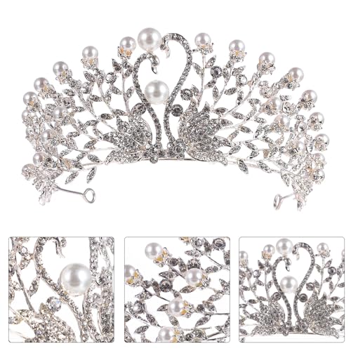 Tiara de boda para novias e invitadas perfecta en peinados de fiesta de noche 7