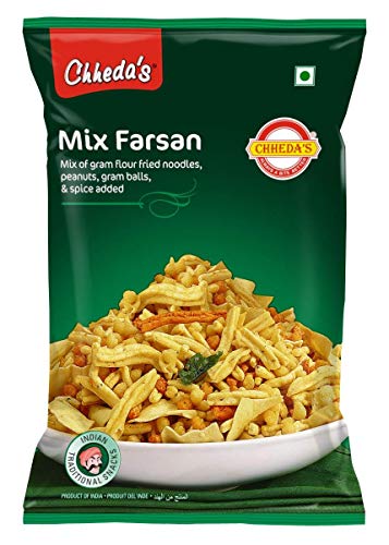 Image of Chheda's - Salt N Pepper Banana Chips (350 Gm) and Mix Farshan (300 Gm) | Banana Wafers | Indian Namkeen | Tasty Snacks | Ready to Eat - Combo Pack