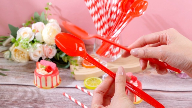 Potchen Set 200 Piezas Cucharas y Pitillos Rojos para Fiesta miniatura 7