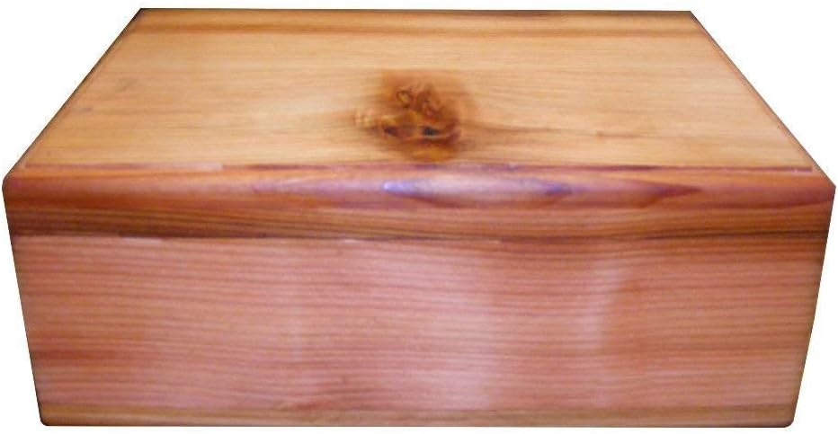 Steve's Gift Shoppe Cedar Keepsake Memory and Treasure Box or Storage Box (Optional Sizes) (8 x 5 x 4 Inches + Latch, Black Velvet Lining)