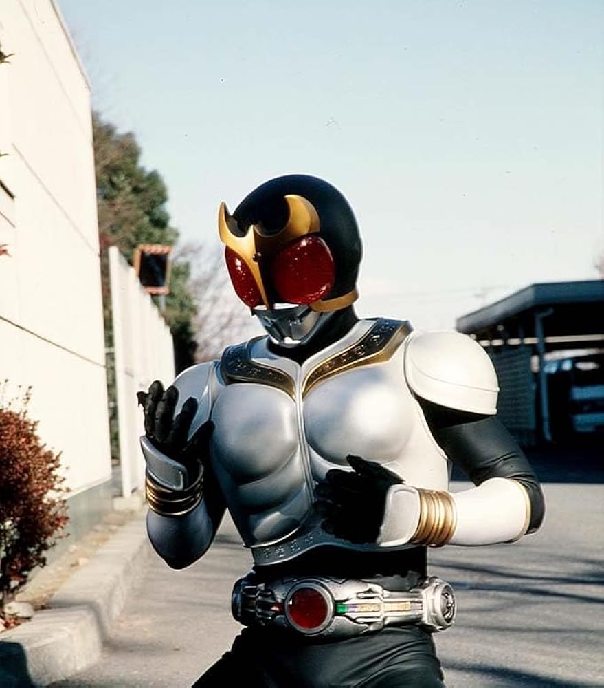 Amazon.co.jp: [ワイジェヤ] 超原版仮面ライダークウガ グローイング