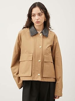 【新品タグ付き美品】Mila Owen ショート丈ハンティングジャケット　ライム ショートテントシルエットハンティングジャケット(ジャケット