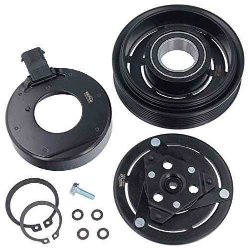 Compresseur de climatisation avec embrayage magnétique, poulie, bobine magnétique.