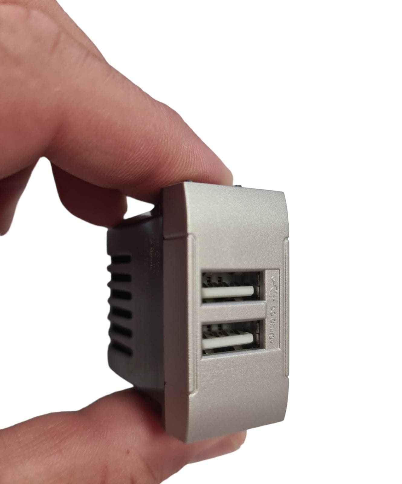 Fanton Caricatore Doppia Presa USB A 5V 2,4A Compatibile Bticino Matix Bianca 82892 Mb 59643923