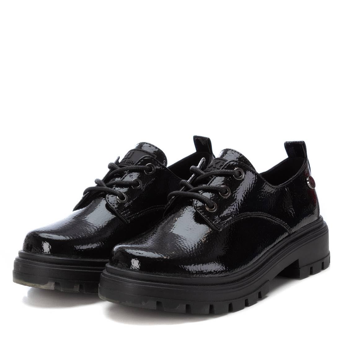 XTI - Zapatos Tipo Blucher Niña Negro - Calzado Cómodo y Versátil - Moda Casual - Modelo 15096801 (Talla 33)