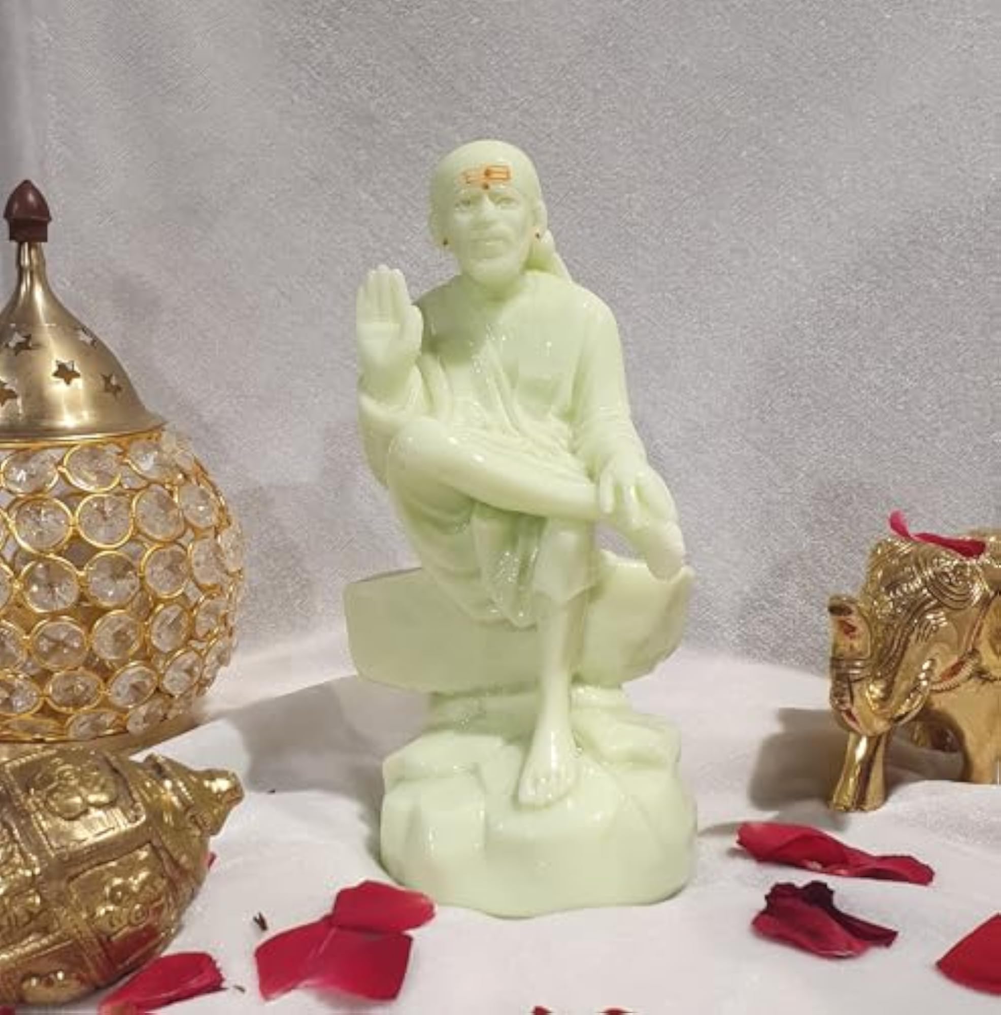 Shirdi Sai Baba Radium Marble Aashirwad Idol