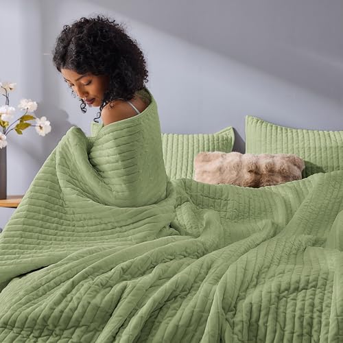 Image of Wonderful Velvet Quilt Set, Queen Size Sage Soft Fluff Texture Coverlet with Shams, Channel Stitched Pattern, All-Season Use, Versatile Lightweight Bedspread for Bedroom Adults Teens Kids,94 inchx94 inch