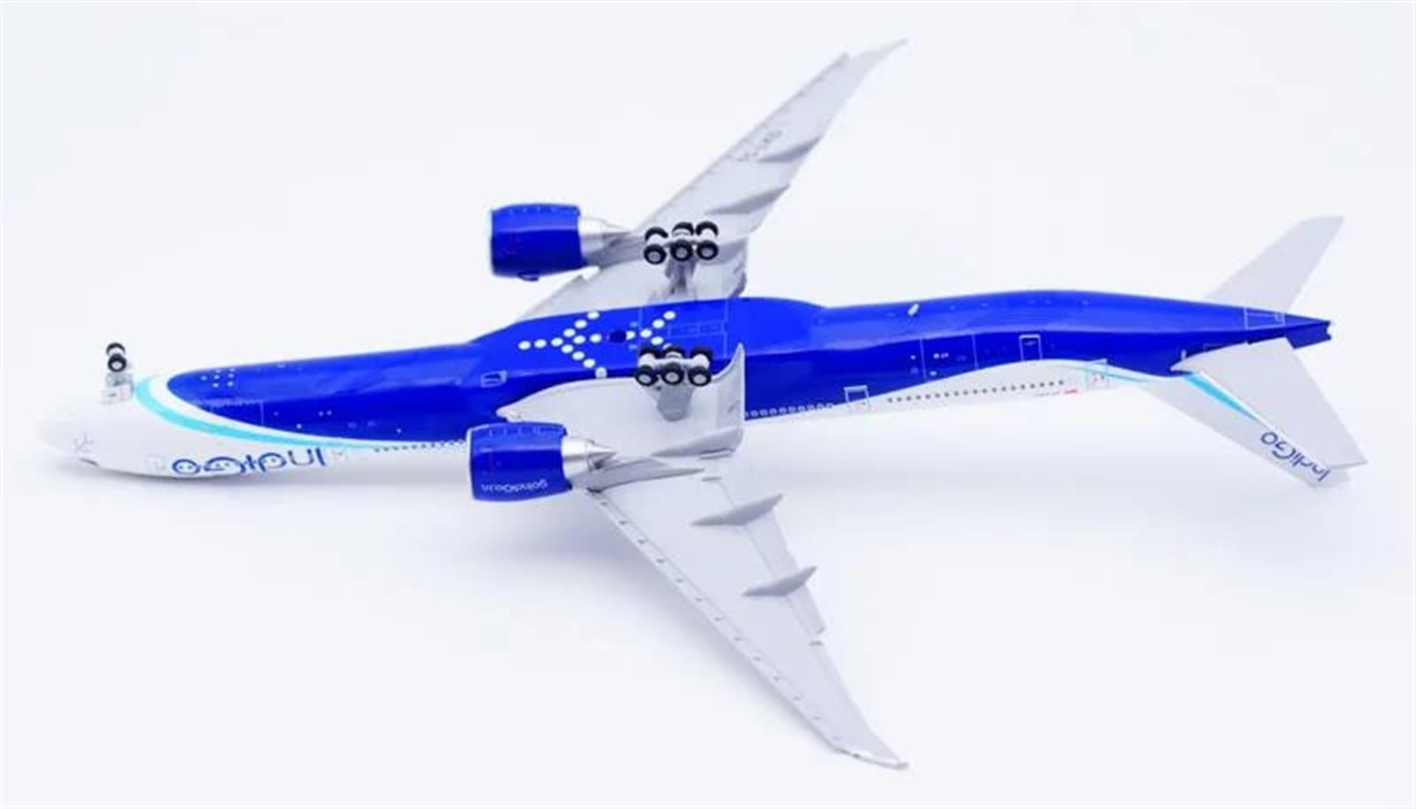 Model Plane Alloy Aircraft 1:400 Scale for Indigo Airlines