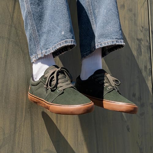 Image of Etnies Barge LS - Classic Skate Look, Slim Vulcanized Silhoutte, Hefty Armored Collar, Reinforced Vulc - Green /Gum - 10.5