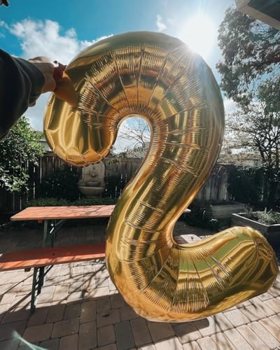 Image of 40 Inch Light Gold Number 7 Balloon, Champagne Birthday Party Decorations