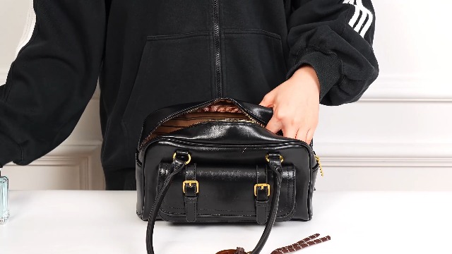 Bolso hombro vintage para mujer en cuero PU miniatura 7