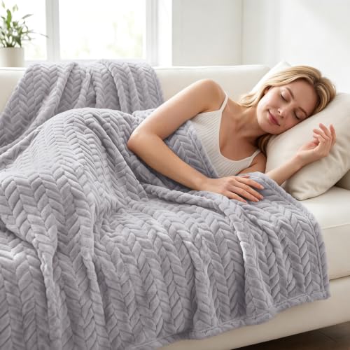 Image of Exclusivo Mezcla Fleece Blanket King Size for Bed, Light Grey Soft Plush Bed Blanket, Lightweight Flannel Throws for All Seasons, 90x104 Inches